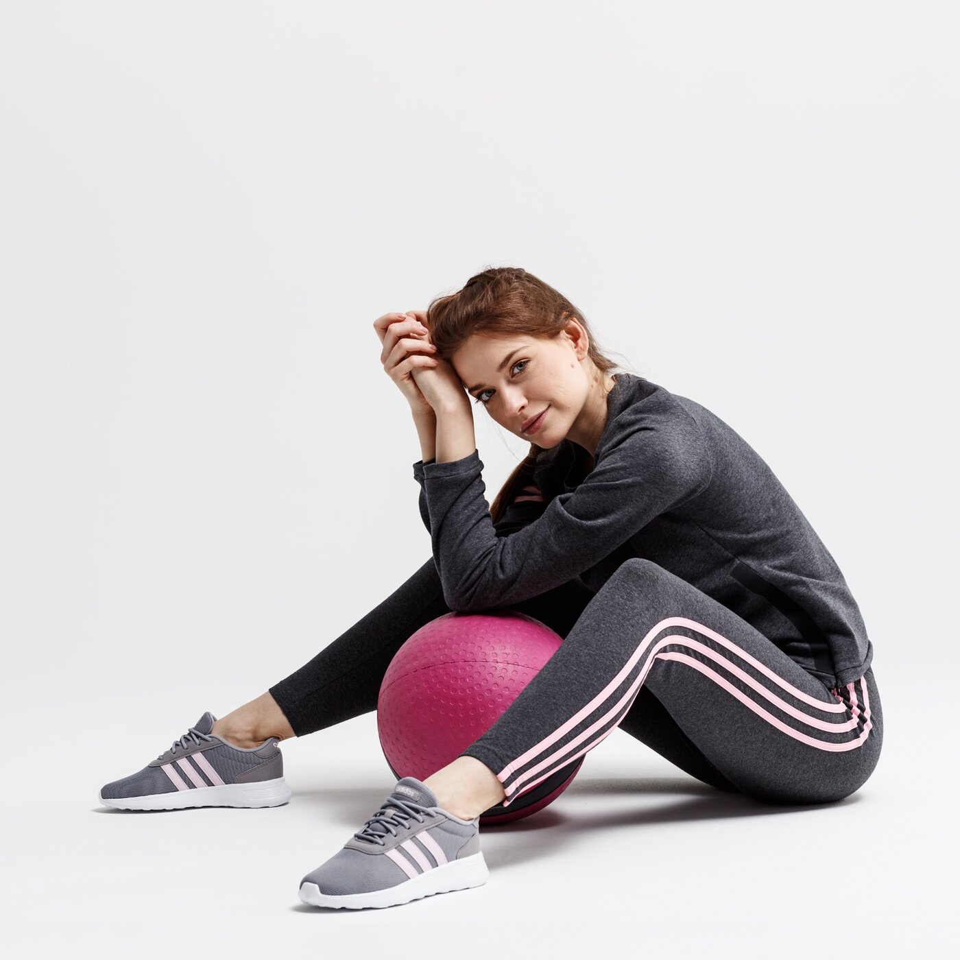 Bluza damska ADIDAS BLUZA W E MO CREW du0713 kolor szary