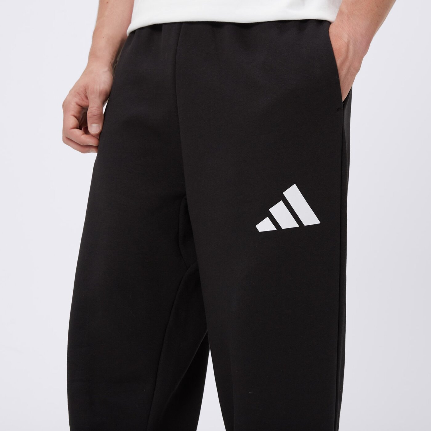 Spodnie dresowe męskie ADIDAS SPODNIE M WIDE PANT FL jf3567 kolor czarny