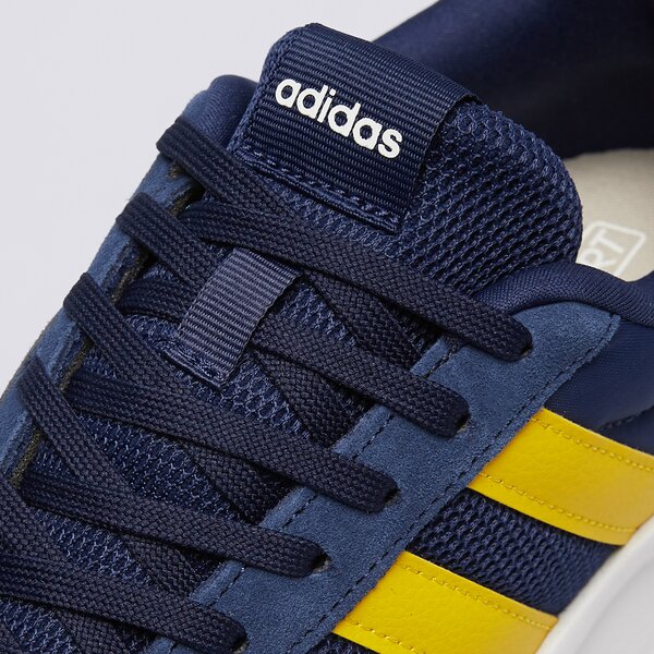 Buty sportowe męskie ADIDAS RUN 84 ji4871 kolor granatowy
