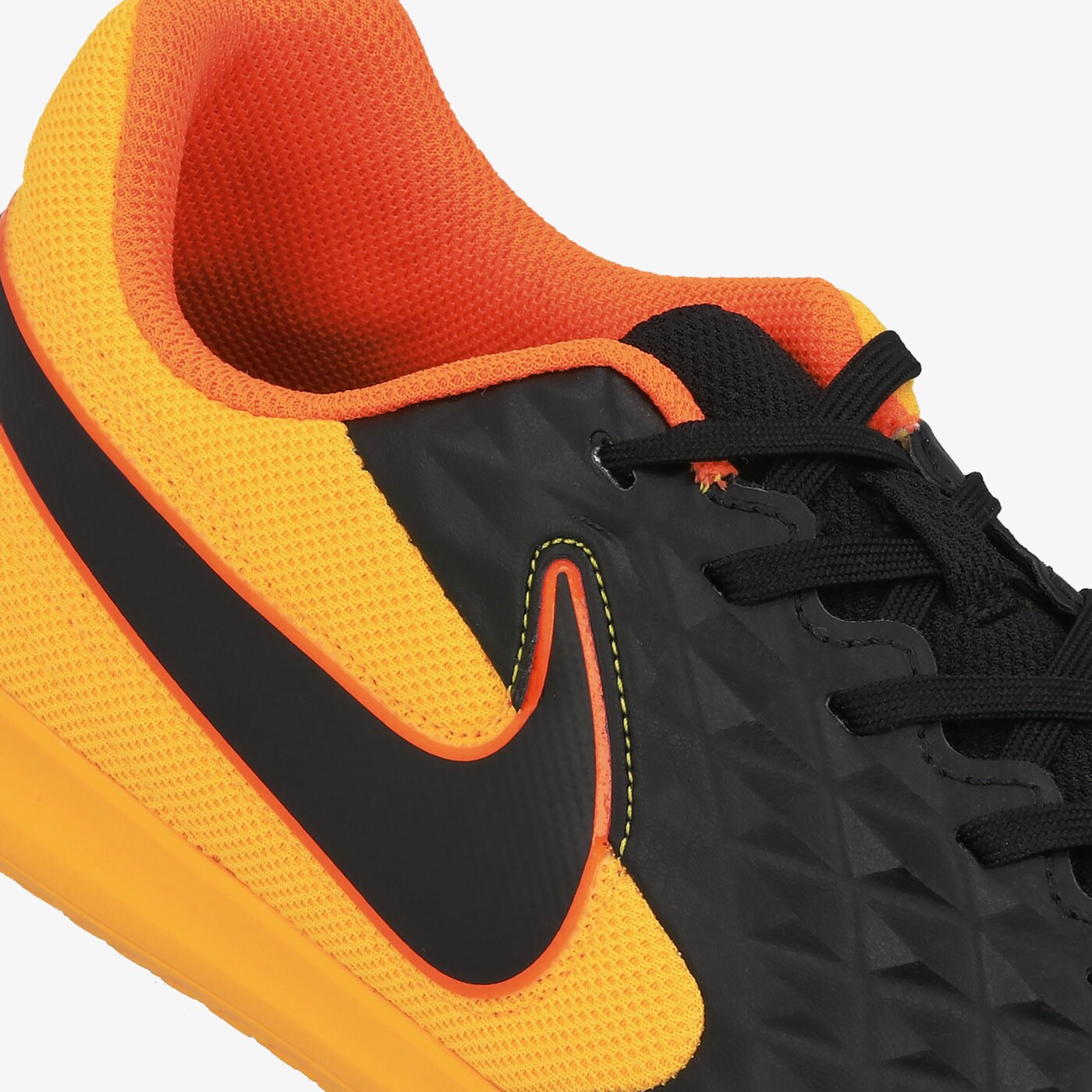 Buty piłkarskie męskie NIKE LEGEND 8 CLUB IC at6110-008 kolor multicolor