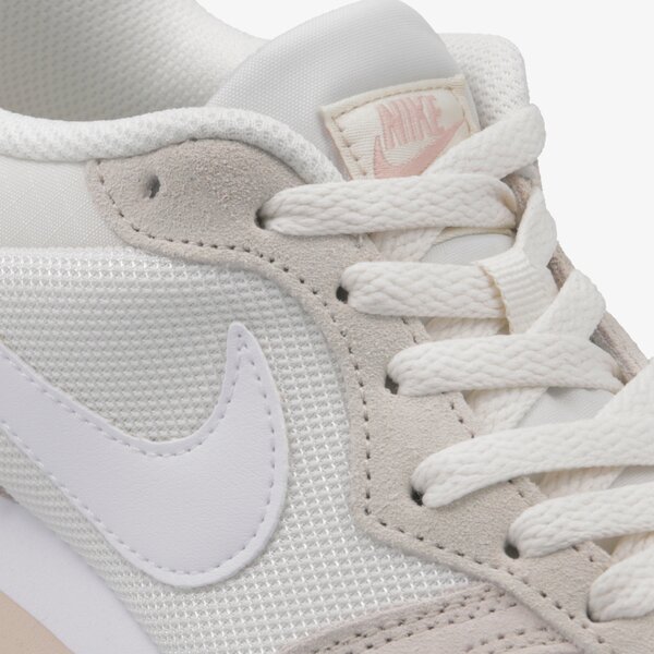 Buty sportowe damskie NIKE MD RUNNER 2  749869-015 kolor beżowy