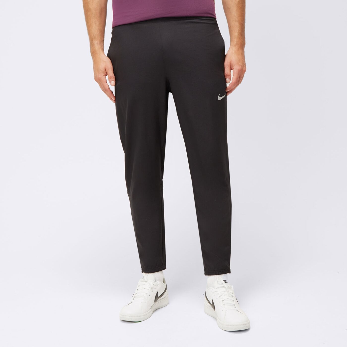 Spodnie dresowe męskie NIKE SPODNIE NK DF CHALLENGR WVN fq4780-010 kolor czarny