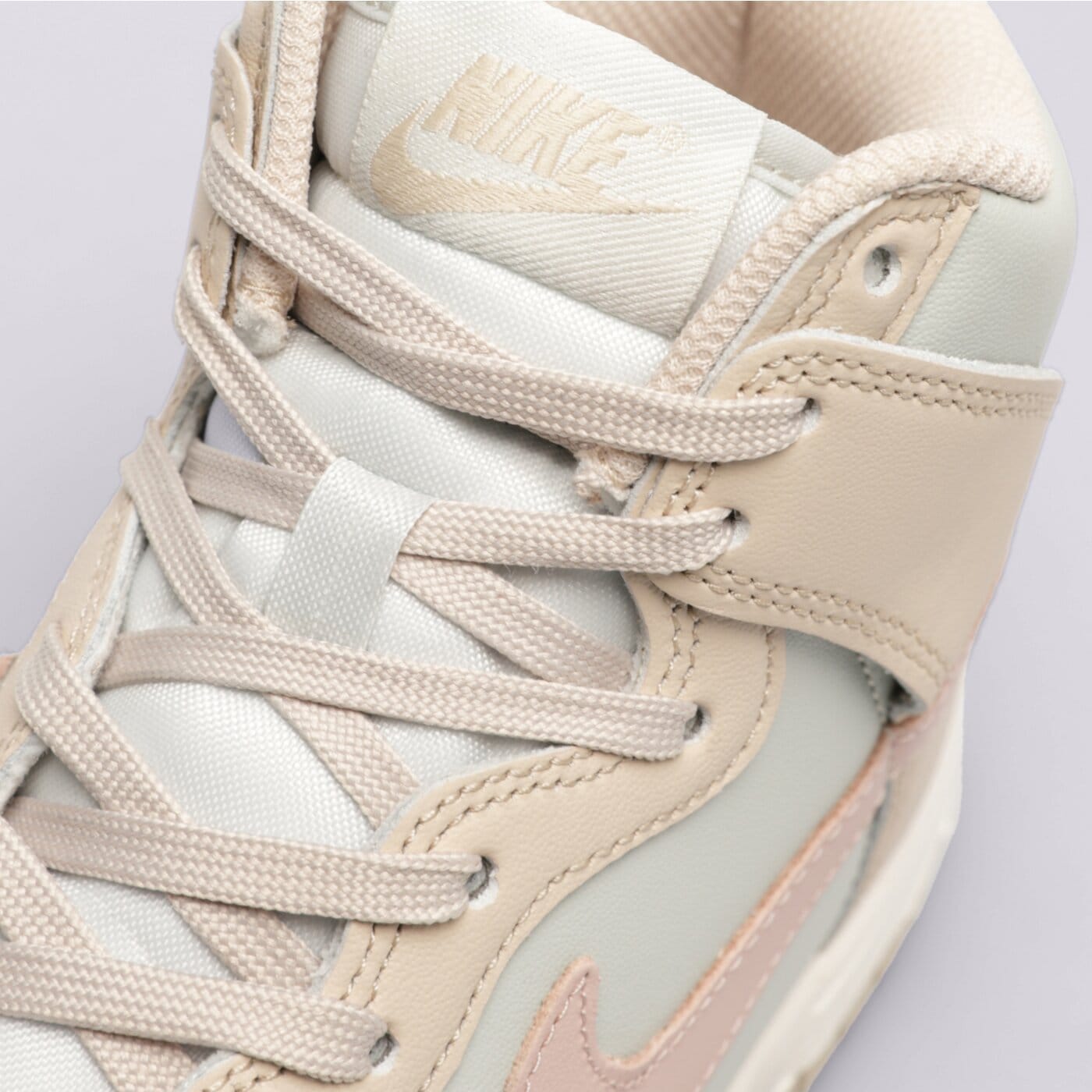 Buty sportowe damskie NIKE DUNK HIGH  dd1869-113 kolor różowy