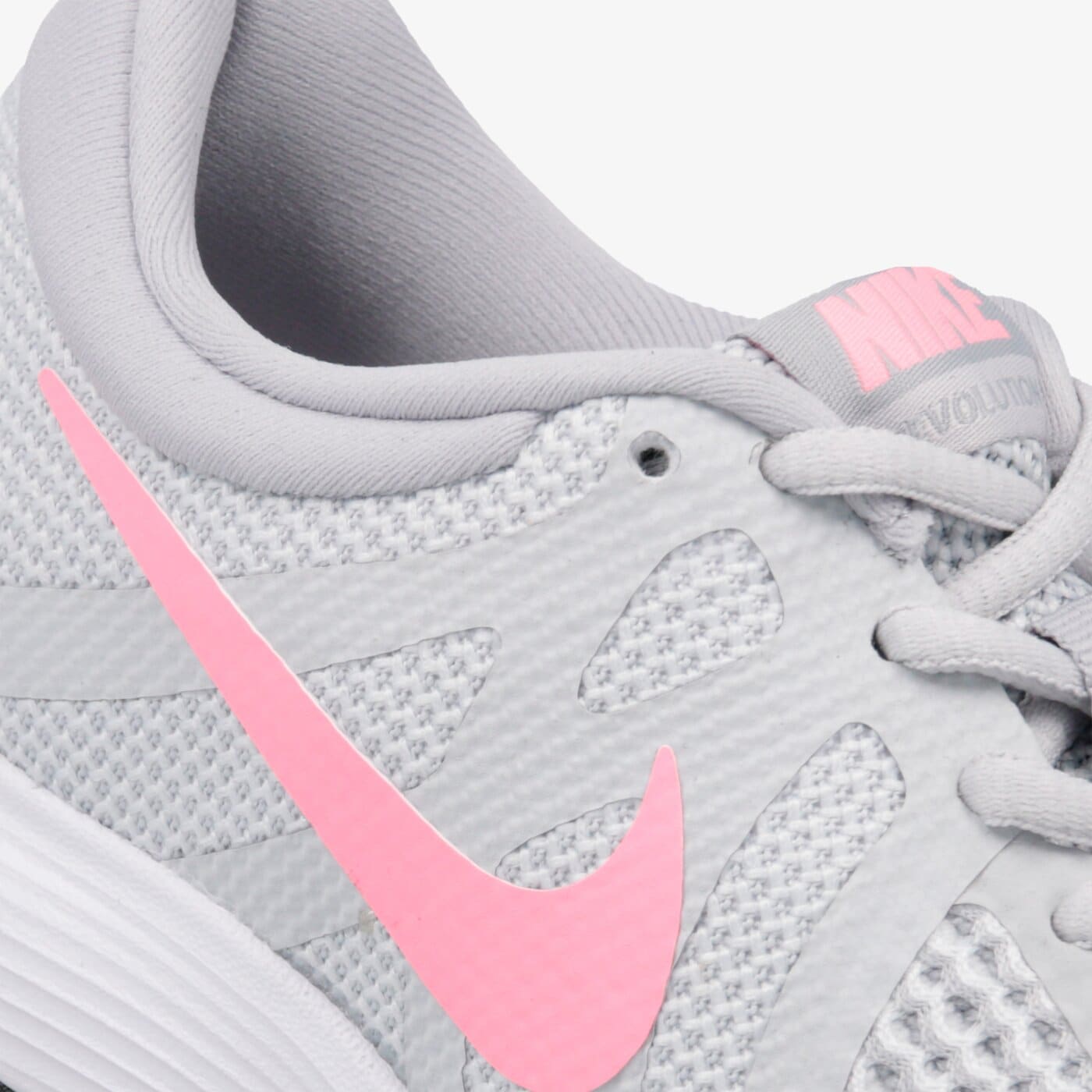 NIKE WMNS REVOLUTION 4 EU (AJ3491 016) Damskie | cena 99,99 BUTY damskie NIKE REVOLUTION (AJ3491 016) do biegania