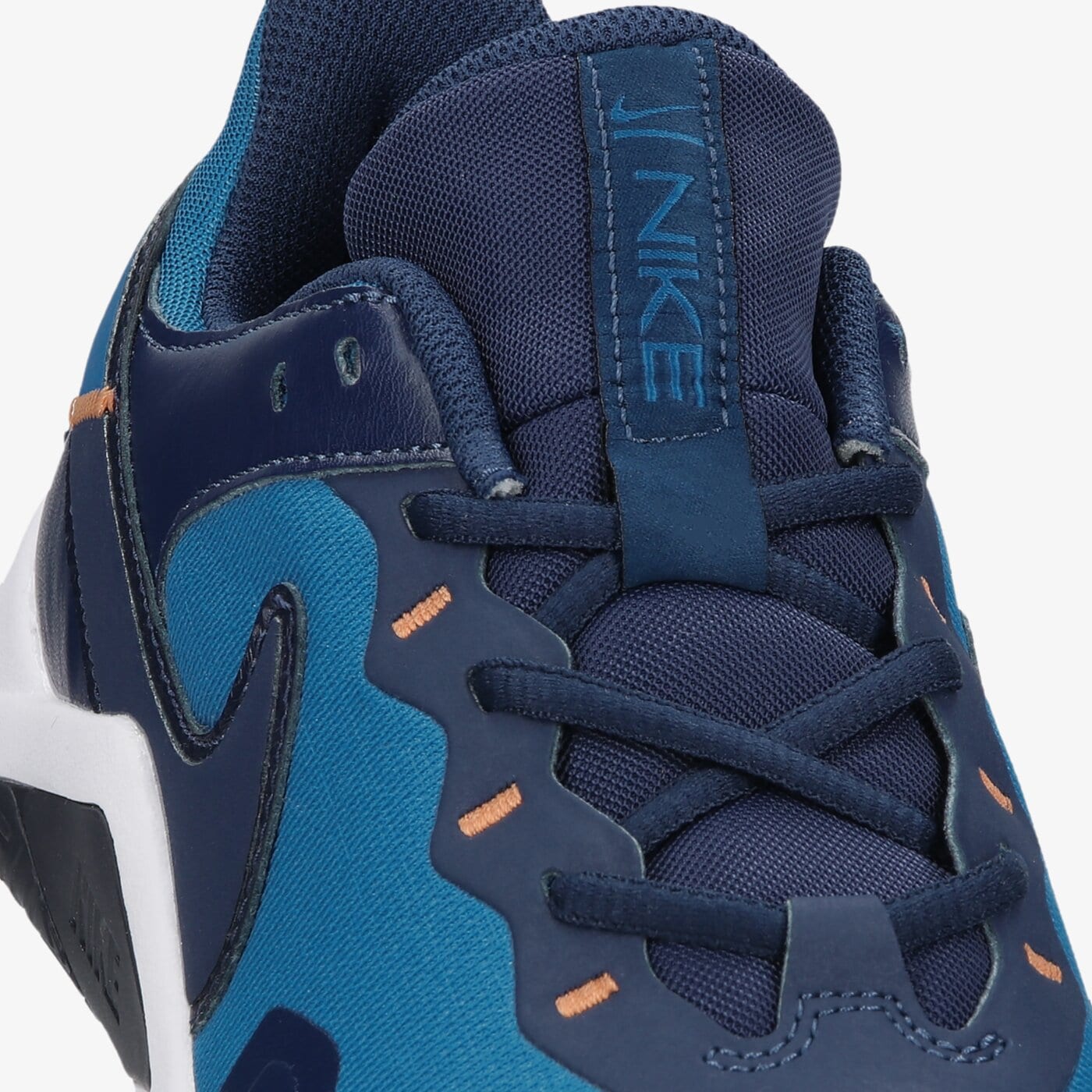 Buty treningowe męskie NIKE LEGEND ESSENTIAL 2 cq9356-402 kolor niebieski