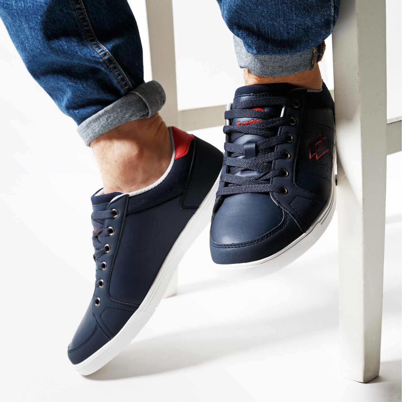 Buty sportowe męskie LOTTO FORCE loml218001 kolor granatowy