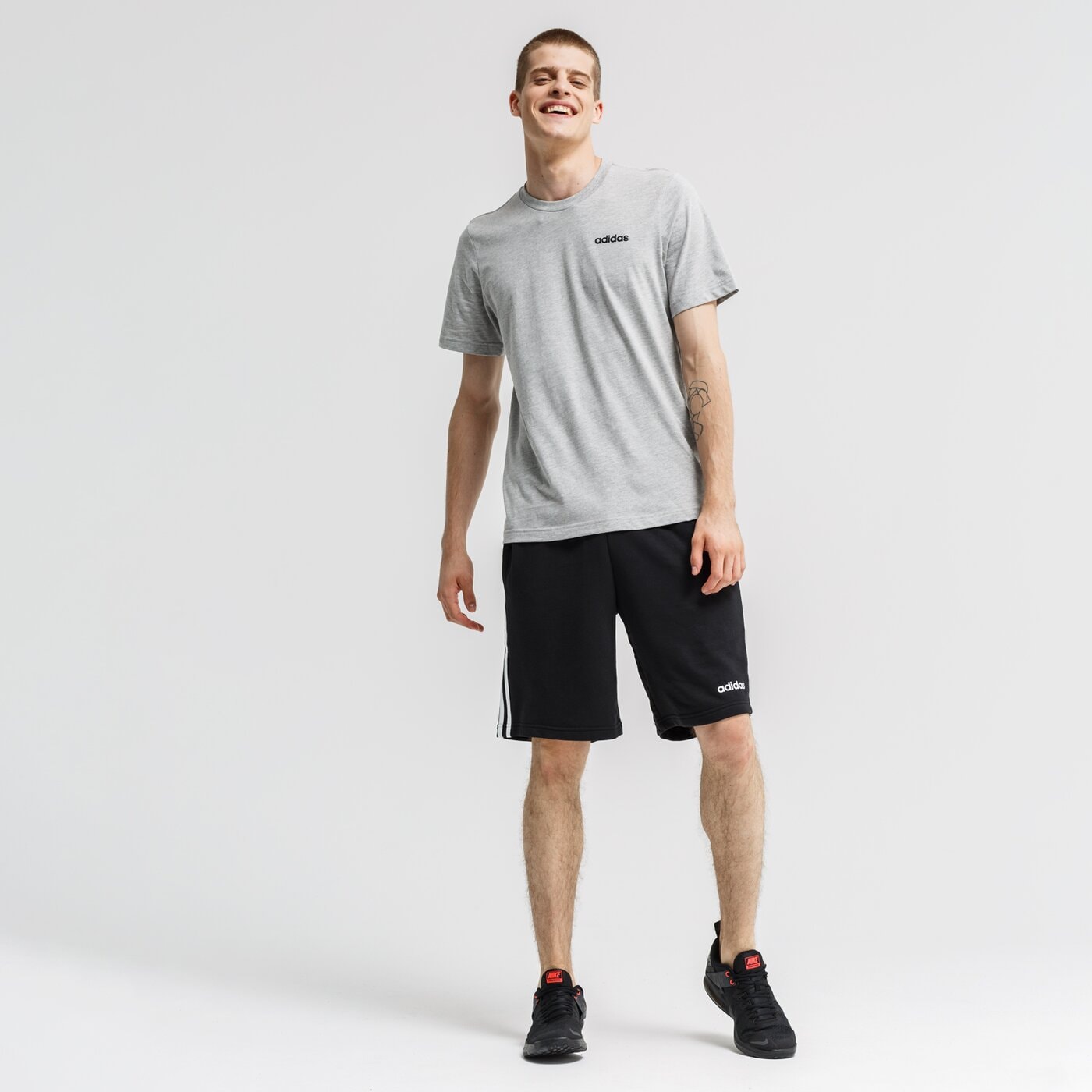 Koszulka męska ADIDAS T-SHIRT SS E PLN du0382 kolor szary