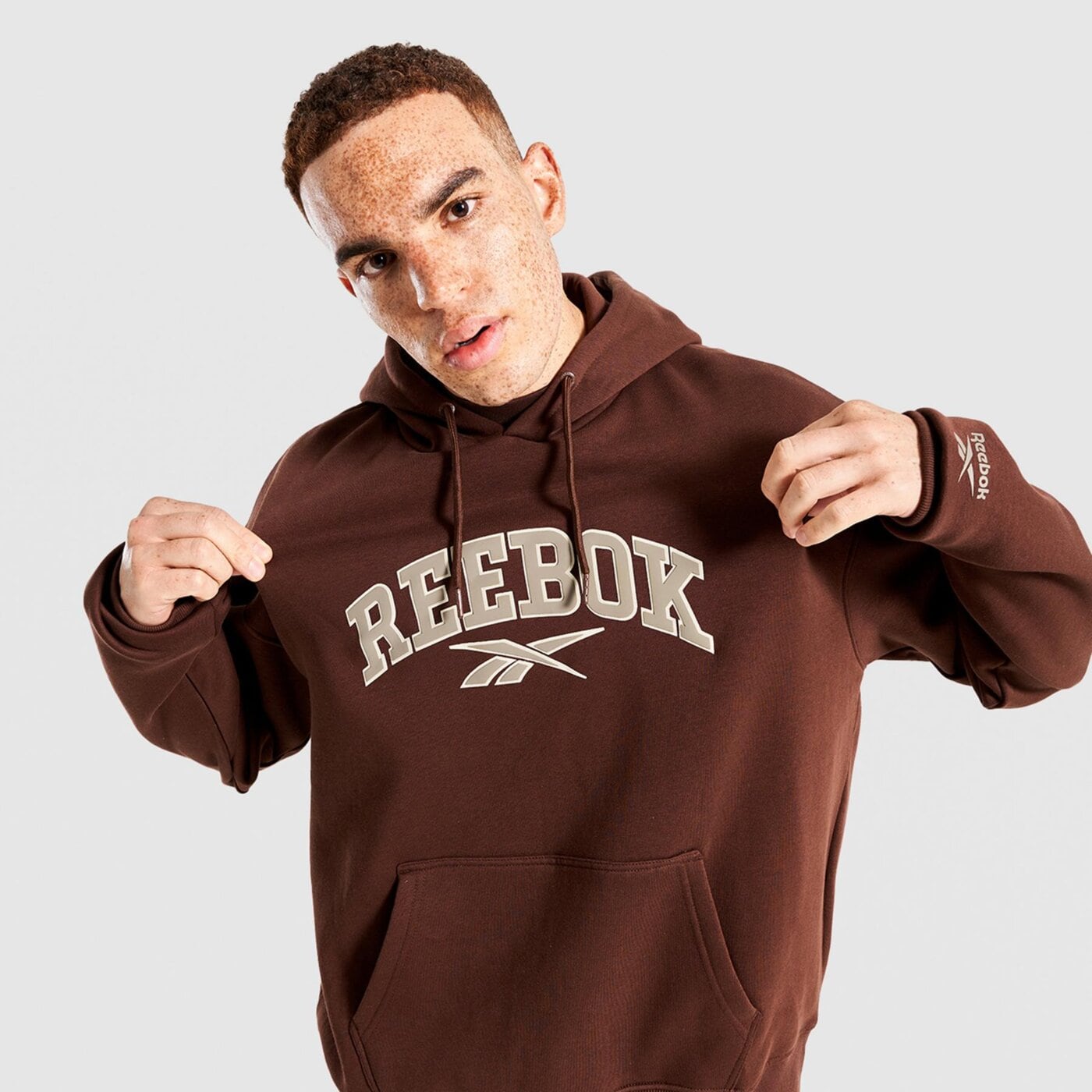 Bluza męska REEBOK BLUZA Z KAPTUREM BRYNE rk25096mgm100051 kolor brązowy