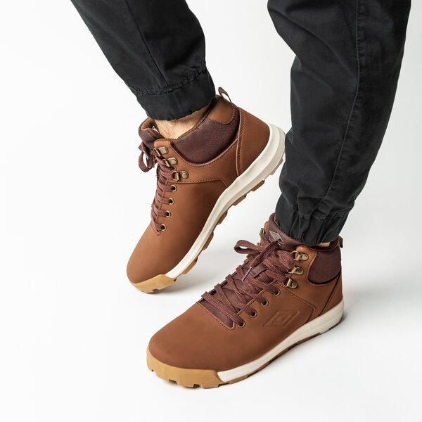 Buty outdoor męskie UMBRO LONZO ummo218002 kolor brązowy