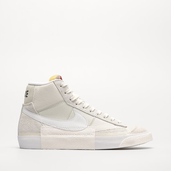 Buty sportowe męskie NIKE BLAZER '77 PRO CLUB dq7673-003 kolor beżowy