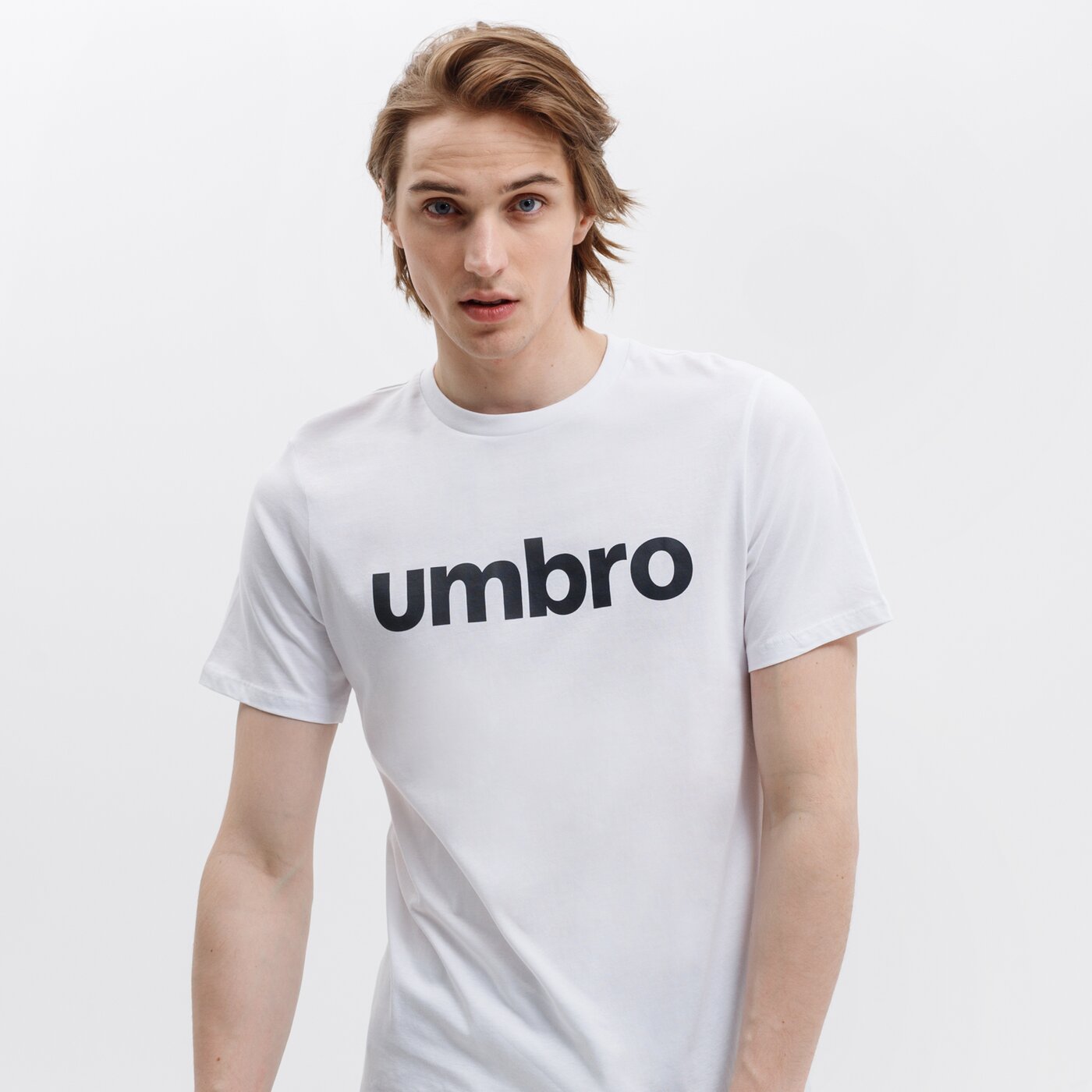 Koszulka męska UMBRO T-SHIRT LINEAR LOGO GRAPHIC 65551u-13v kolor biały