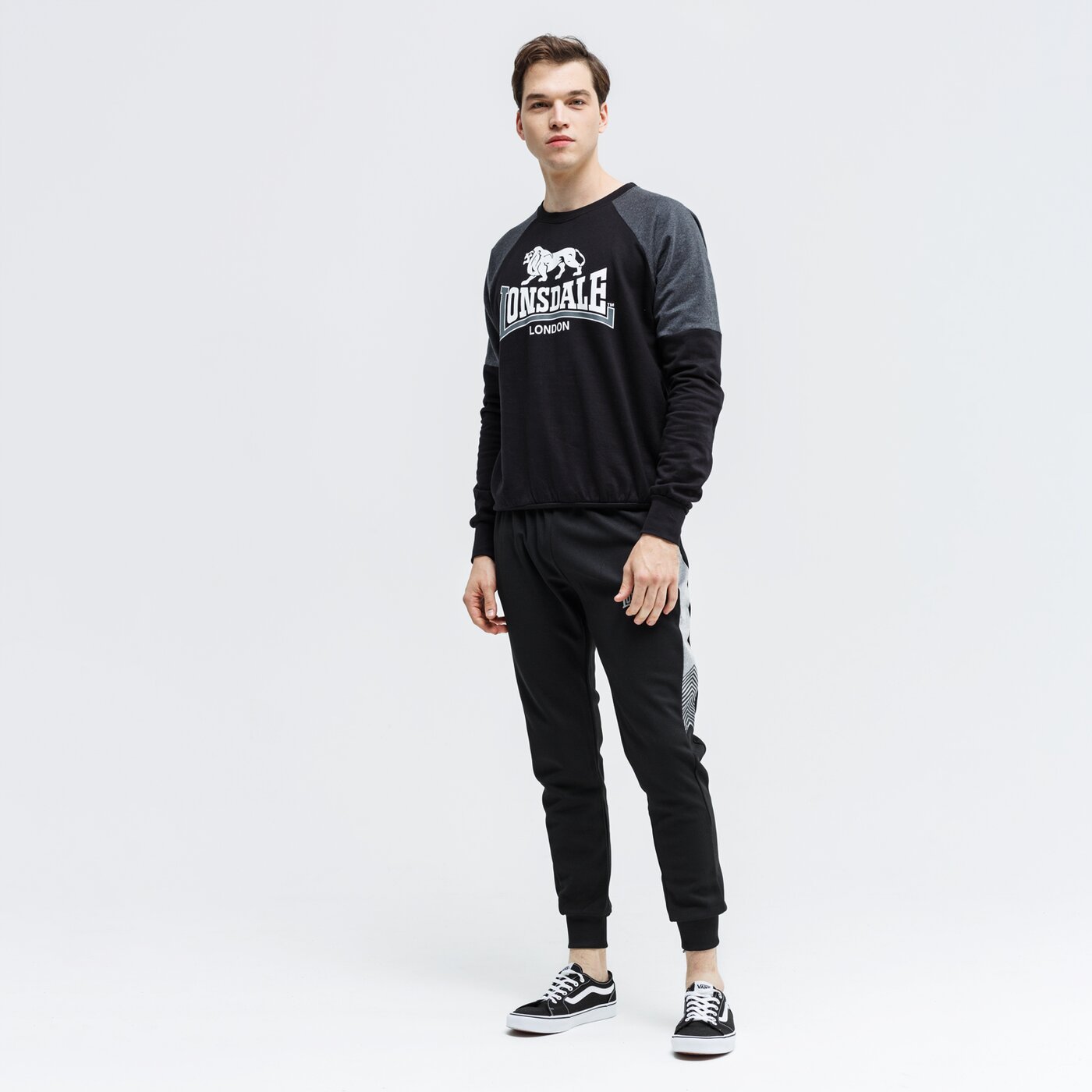 Bluza męska LONSDALE BLUZA GROSVENOR 114068-1045 kolor czarny