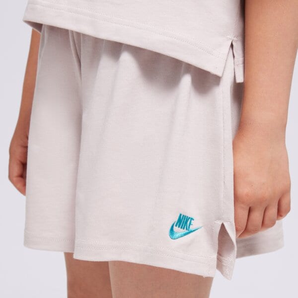 Spodenki dziecięce NIKE SZORTY G NSW SHORT JSY LBR GIRL fn8593-019 kolor fioletowy