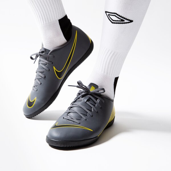 Buty piłkarskie męskie NIKE VAPOR 12 CLUB IC ah7385-070 kolor szary