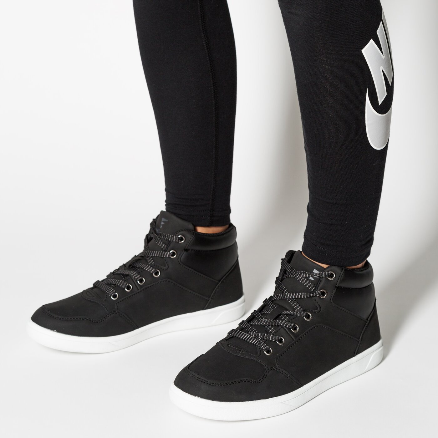 Buty trekkingowe dla dzieci FEEWEAR MARAJO fwjjc218002 kolor czarny