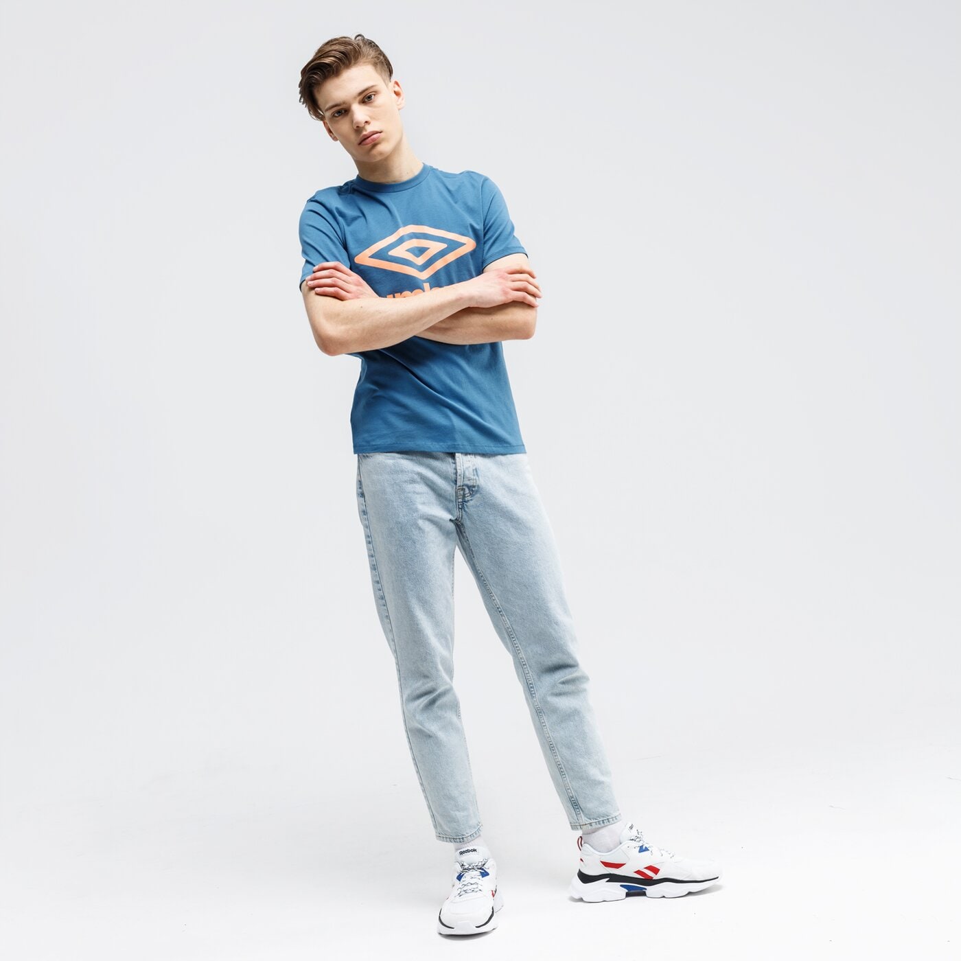 Koszulka męska UMBRO T-SHIRT FW LARGE LOGO COTTON 65352u-huj kolor niebieski