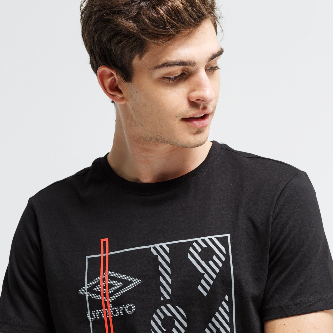 Koszulka męska UMBRO T-SHIRT ROY ul39tsm20002 kolor czarny