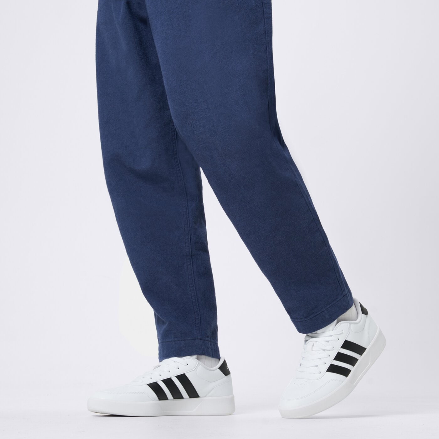 Buty sportowe męskie ADIDAS BREAKNET 3.0 jr3547 kolor biały