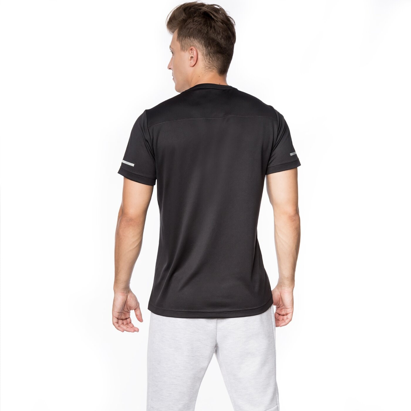 Koszulka męska ADIDAS T-SHIRT RUN TEE M s03011 kolor czarny