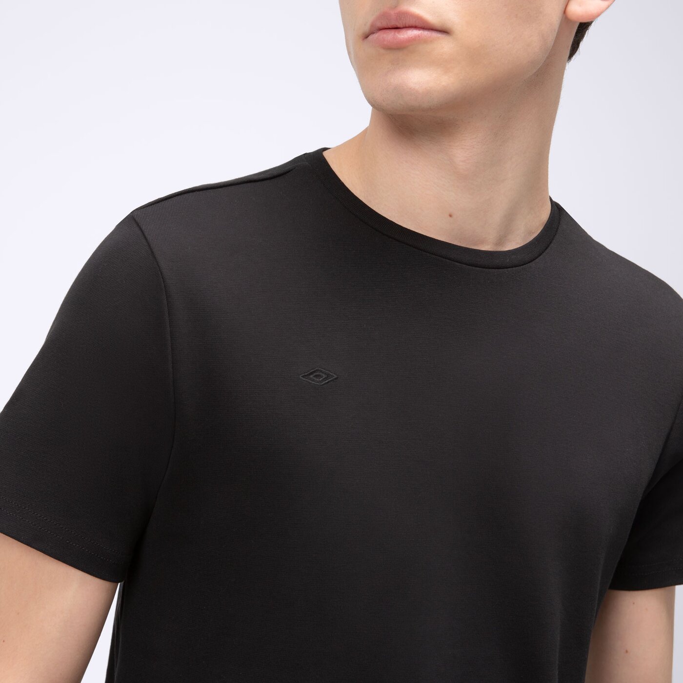 Koszulka męska UMBRO T-SHIRT UMBRO RINA ul123tsm80001 kolor czarny