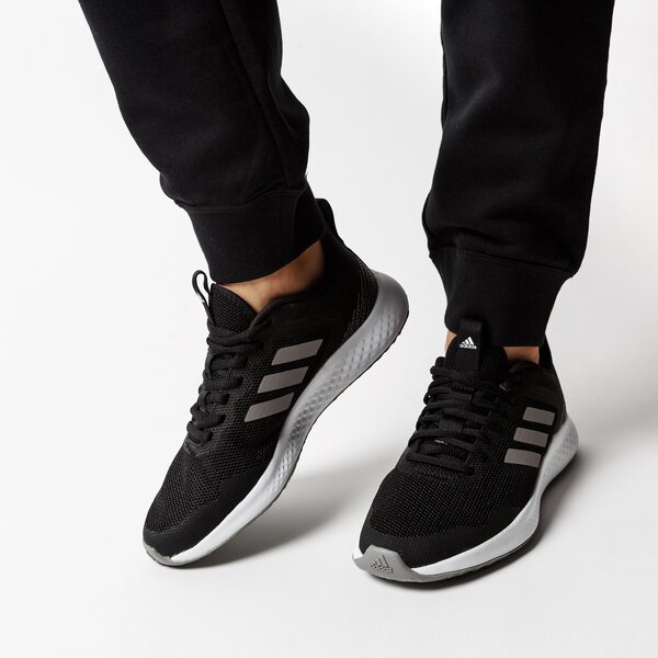 Buty do biegania damskie ADIDAS FLUIDSTREET fw1714 kolor czarny