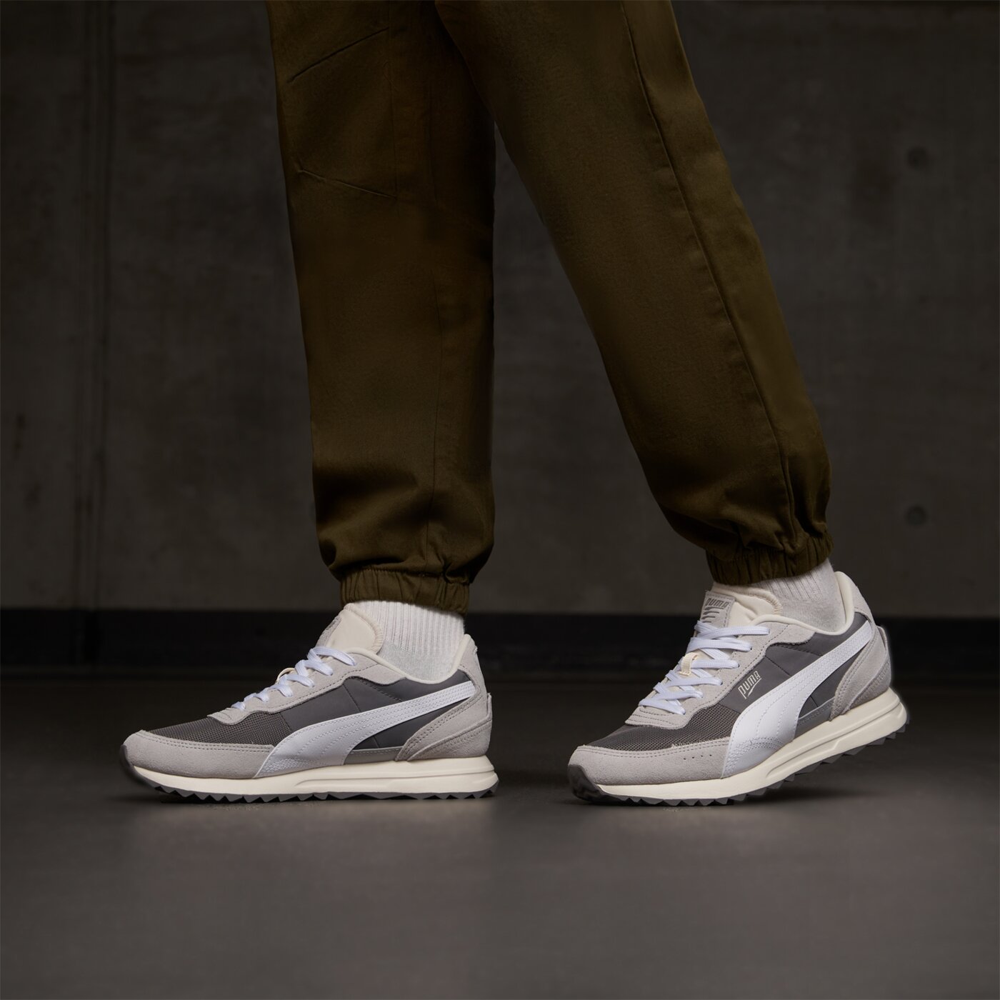 Buty sportowe męskie PUMA ROAD RIDER 39737708 kolor szary