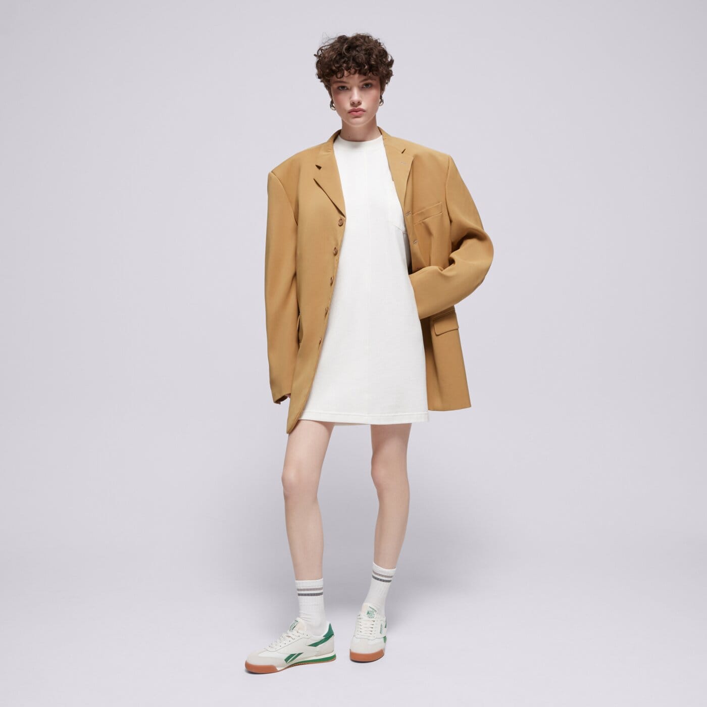 Sukienka damska REEBOK SUKIENKA CL AE TEE DRESS ic8098 kolor biały