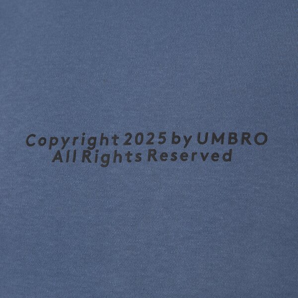 Koszulka męska UMBRO T-SHIRT UMBRO FOOTBALL EMB BLUE ul325tsm05005 kolor niebieski