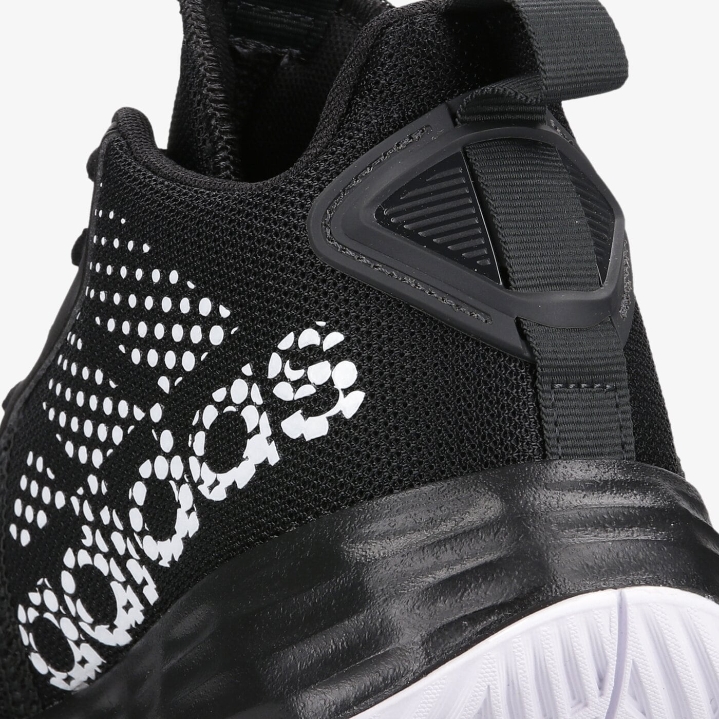 Buty dziecięce do koszykówki ADIDAS OWNTHEGAME 2.0 K h01558 kolor czarny