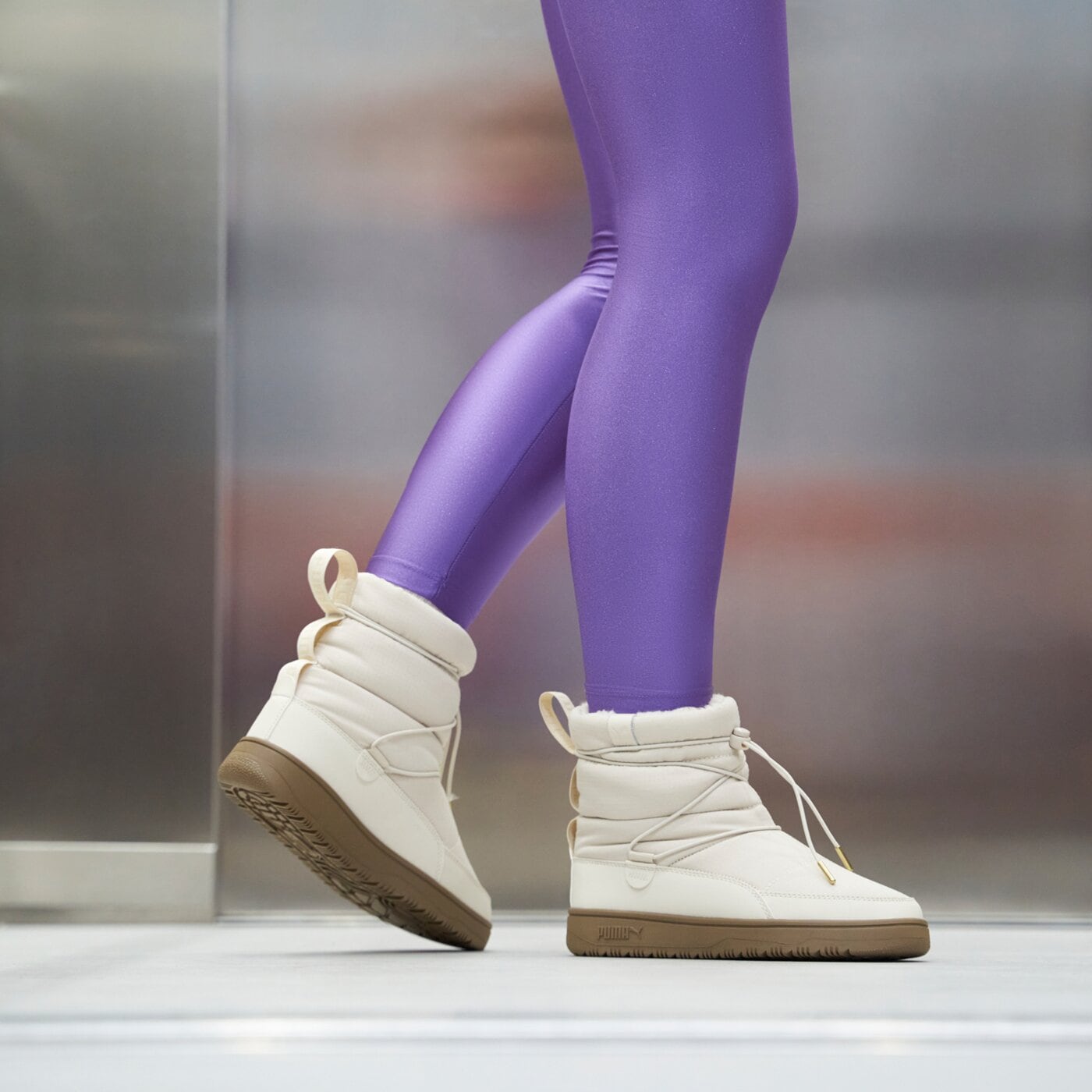 Buty sportowe damskie PUMA SNOWBAE WNS 39392002 kolor beżowy