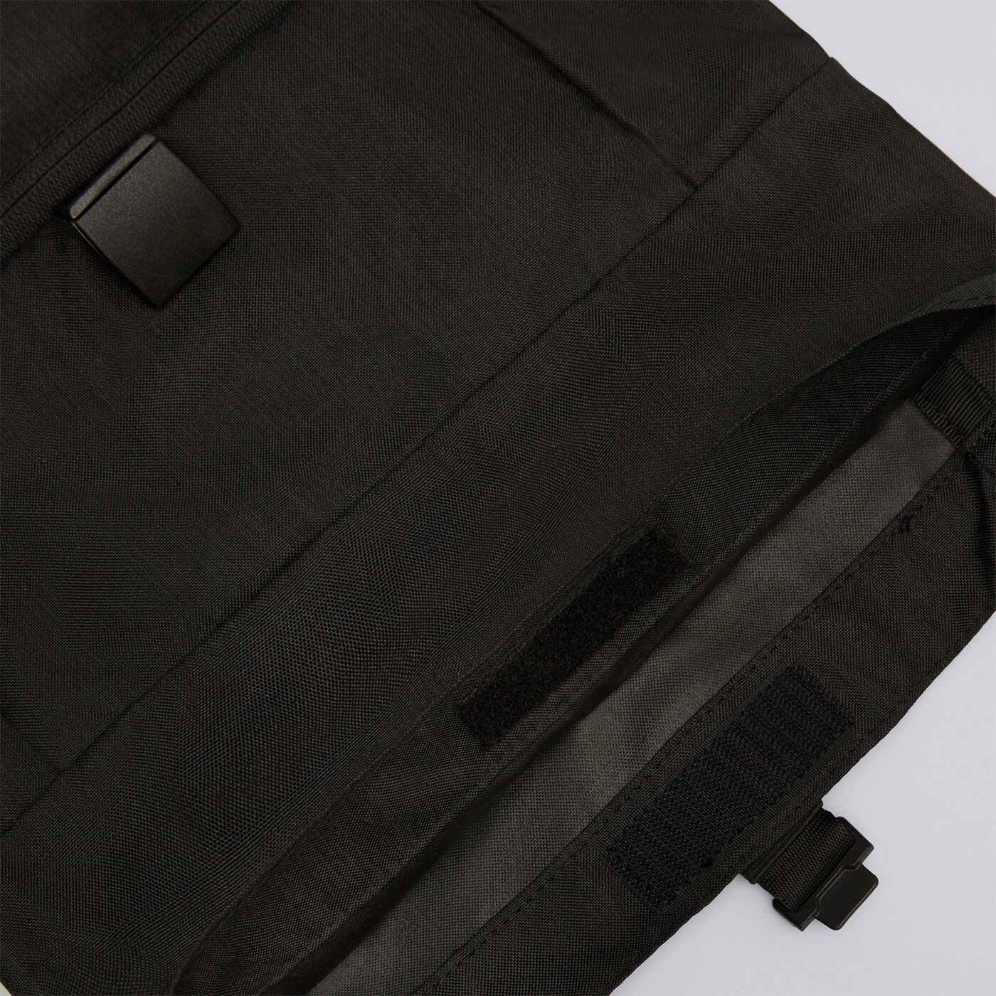 Plecak damski PUMA PLECAK BASE SMALL 9170601 kolor czarny