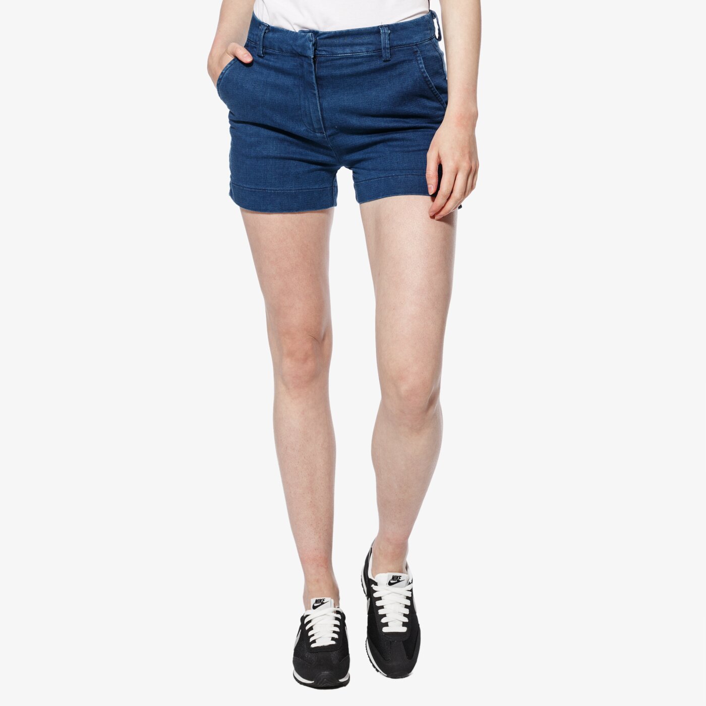 Spodenki damskie FEEWEAR SZORTY JEANS fw18szd16001 kolor granatowy