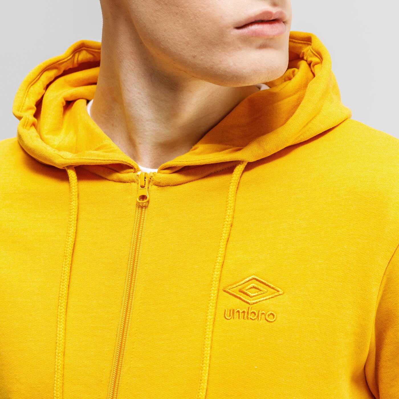 Bluza męska UMBRO BLUZA ROZPINANA Z KAPTUREM NOAM ul320blm24003 kolor żółty
