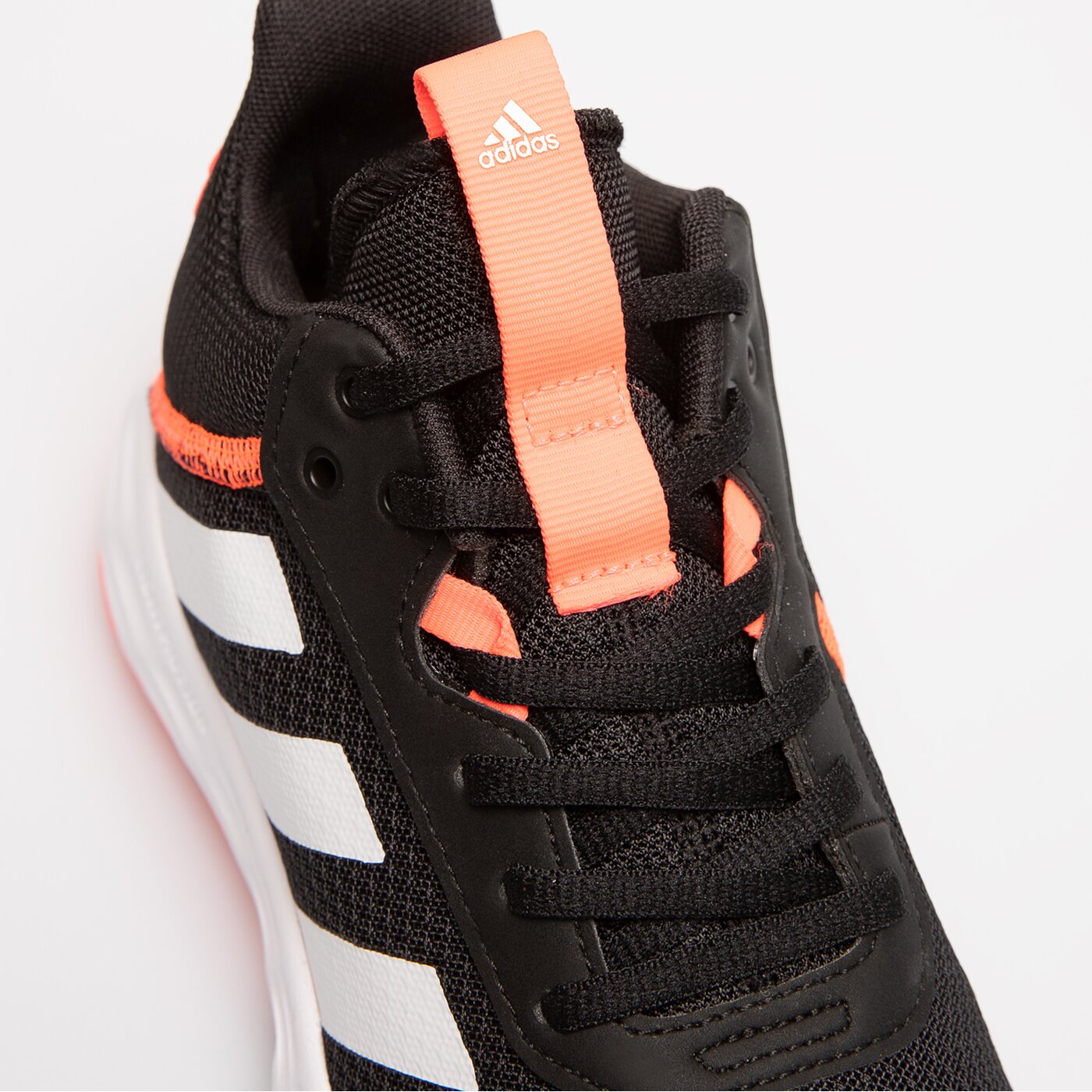 Buty dziecięce do koszykówki ADIDAS OWNTHEGAME 2.0 K gz3379 kolor czarny