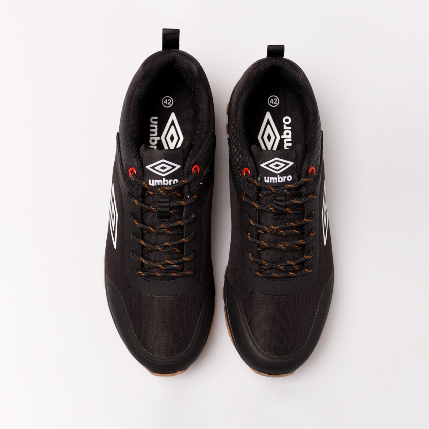 Buty outdoor męskie UMBRO RONSON ummo222001 kolor czarny