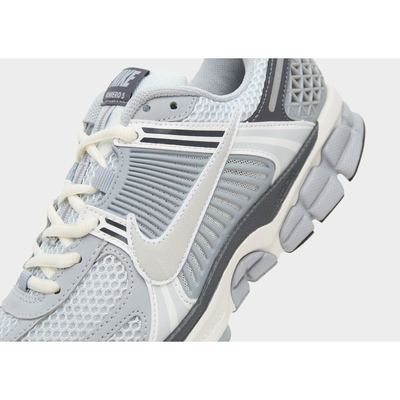 Buty sportowe damskie NIKE W ZOOM VOMERO 5 GCEL fd9919-001 kolor szary