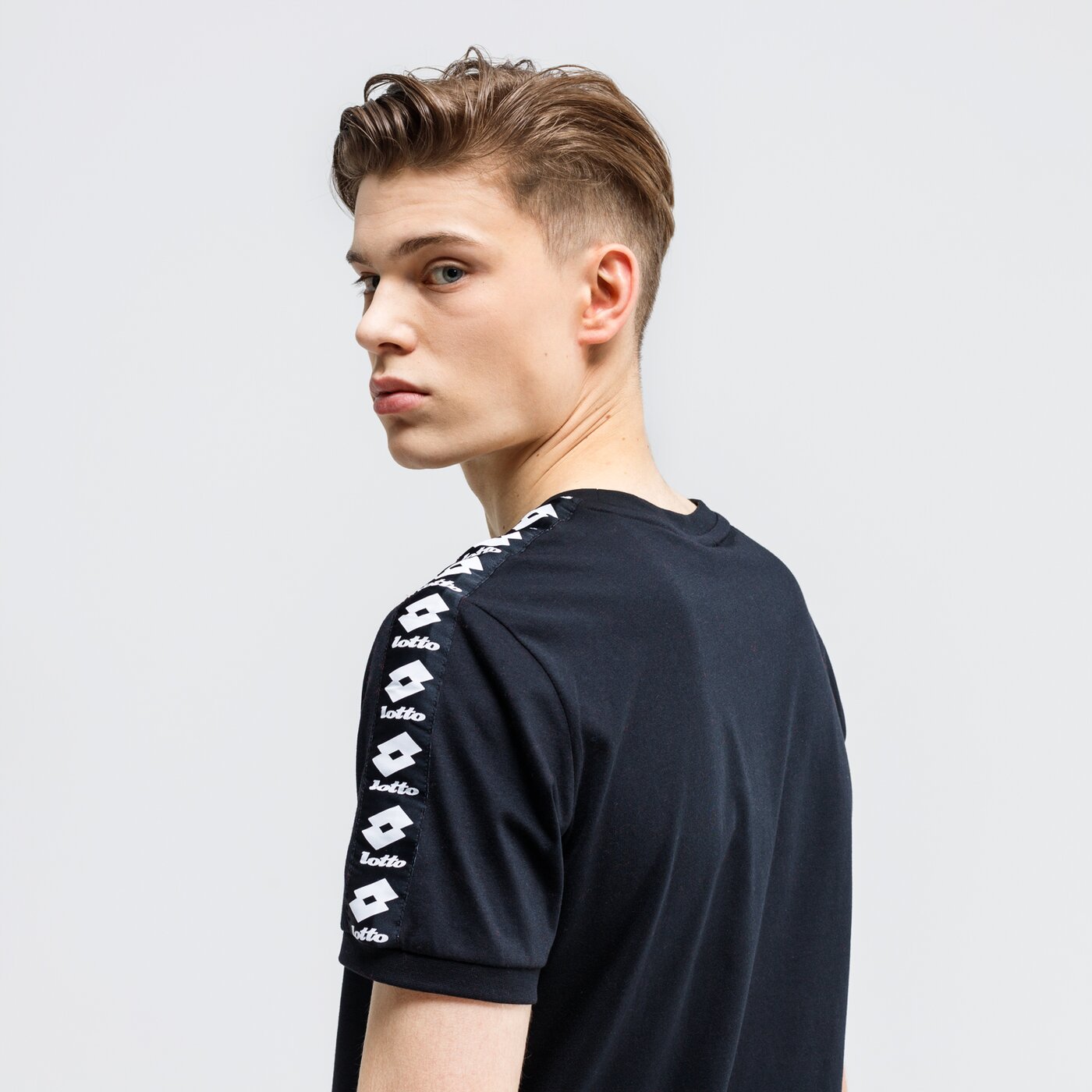 Koszulka męska LOTTO T-SHIRT ATHLETICA CLASSIC JS 213490-1cl kolor czarny