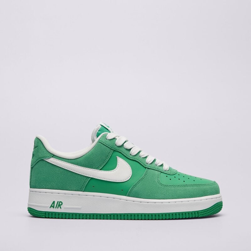 NIKE AIR FORCE 1 '07 LV8