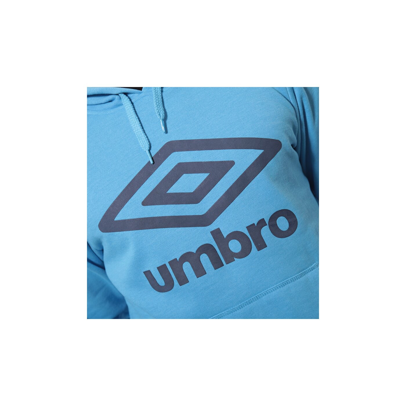 Bluza męska UMBRO BLUZA LARGE LOGO OH HOODED TOP 62583ucp1 kolor niebieski
