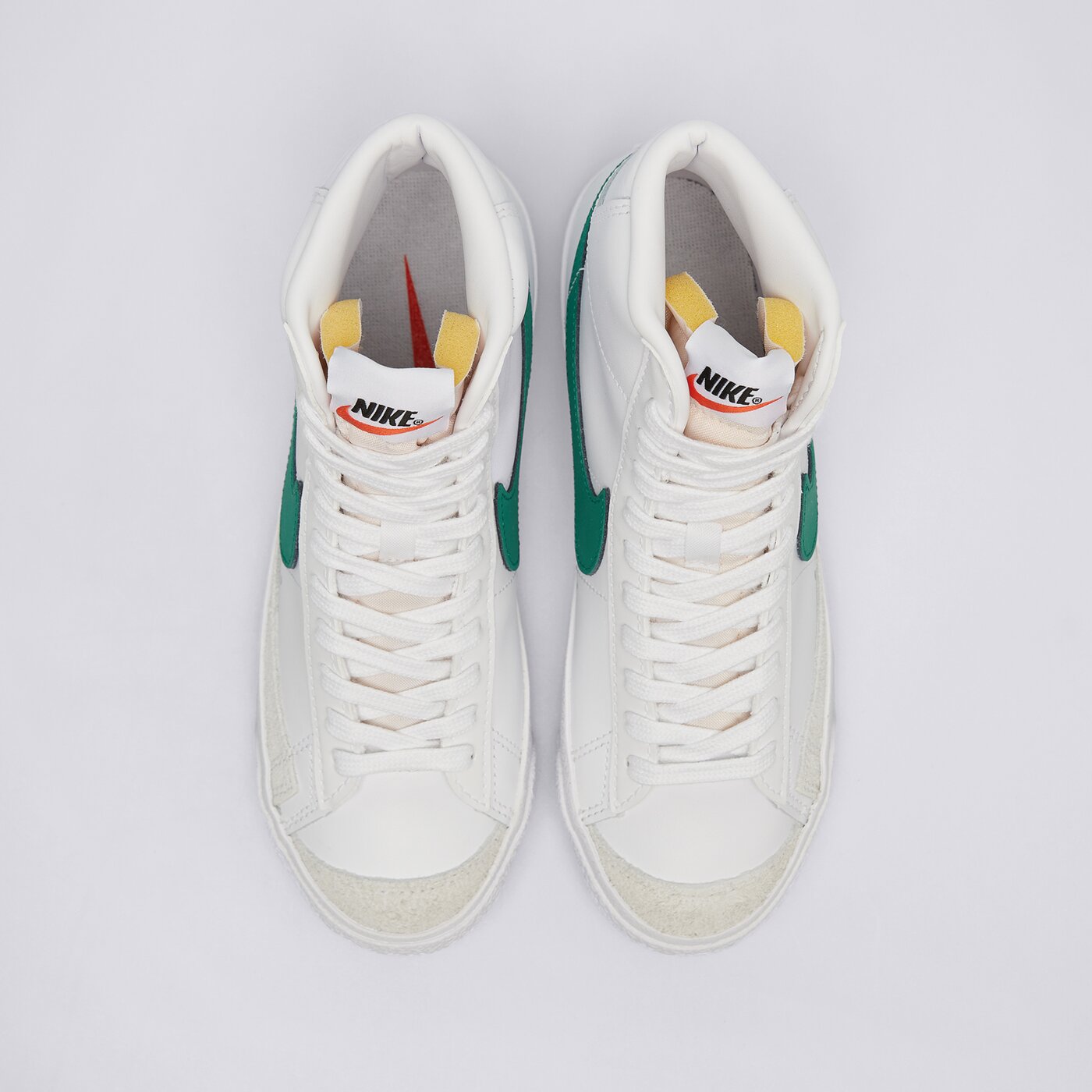 Buty sportowe damskie NIKE BLAZER MID '77  cz1055-119 kolor biały