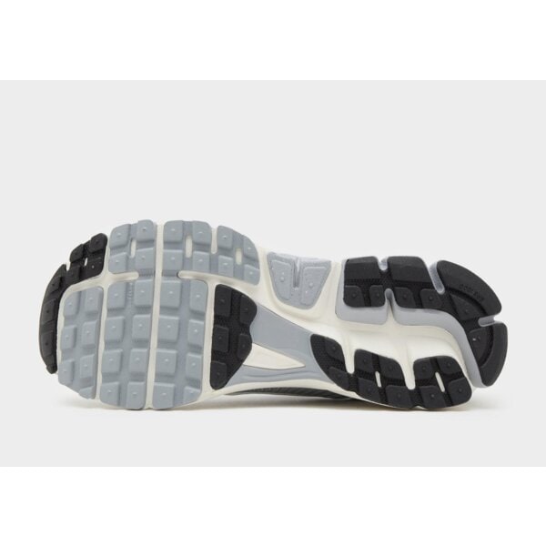Buty sportowe damskie NIKE W ZOOM VOMERO 5 GCEL fd9919-001 kolor szary