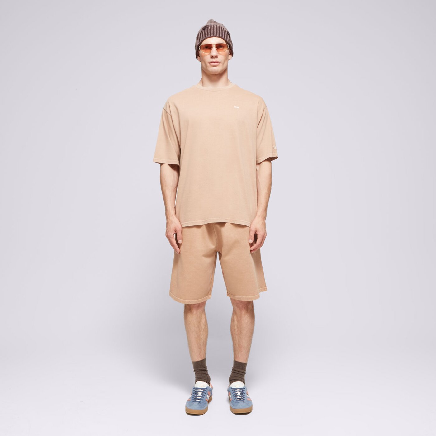 Spodenki męskie NEW ERA SZORTY NE WASHED SHORTS NONE 60502667 kolor brązowy