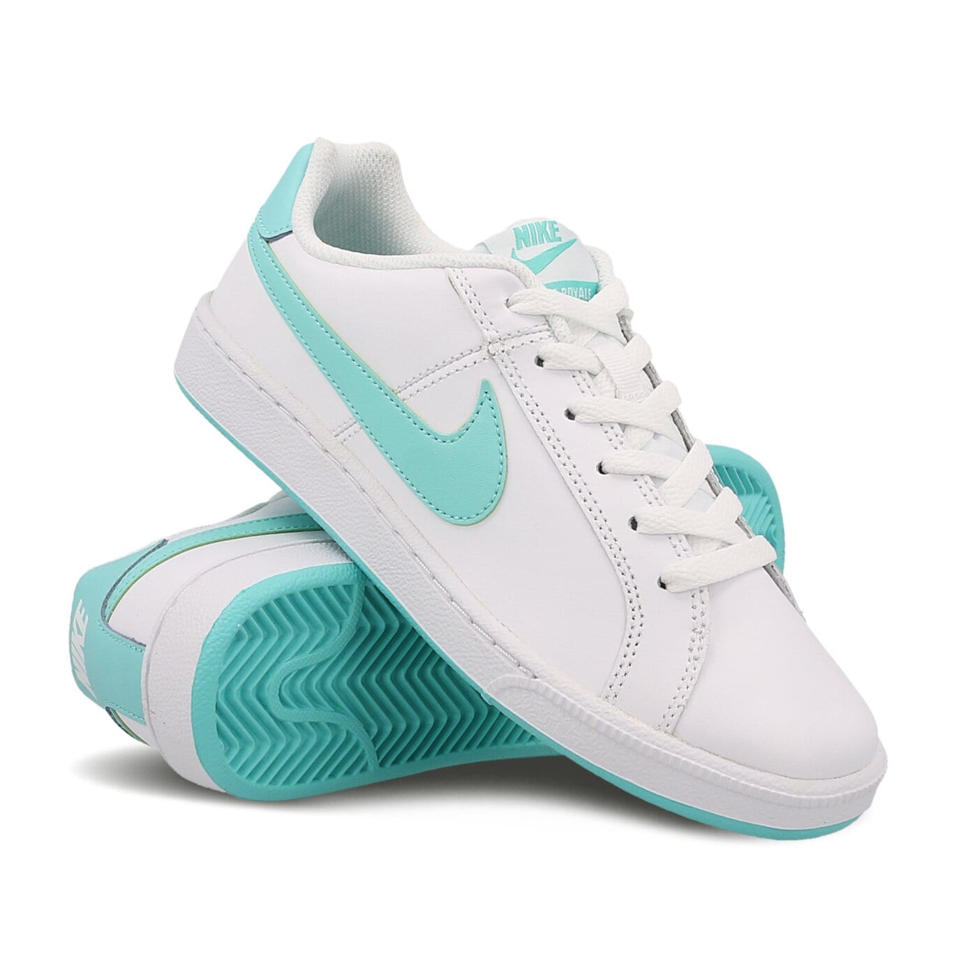 Buty sportowe damskie NIKE WMNS COURT ROYALE 749867131 kolor biały