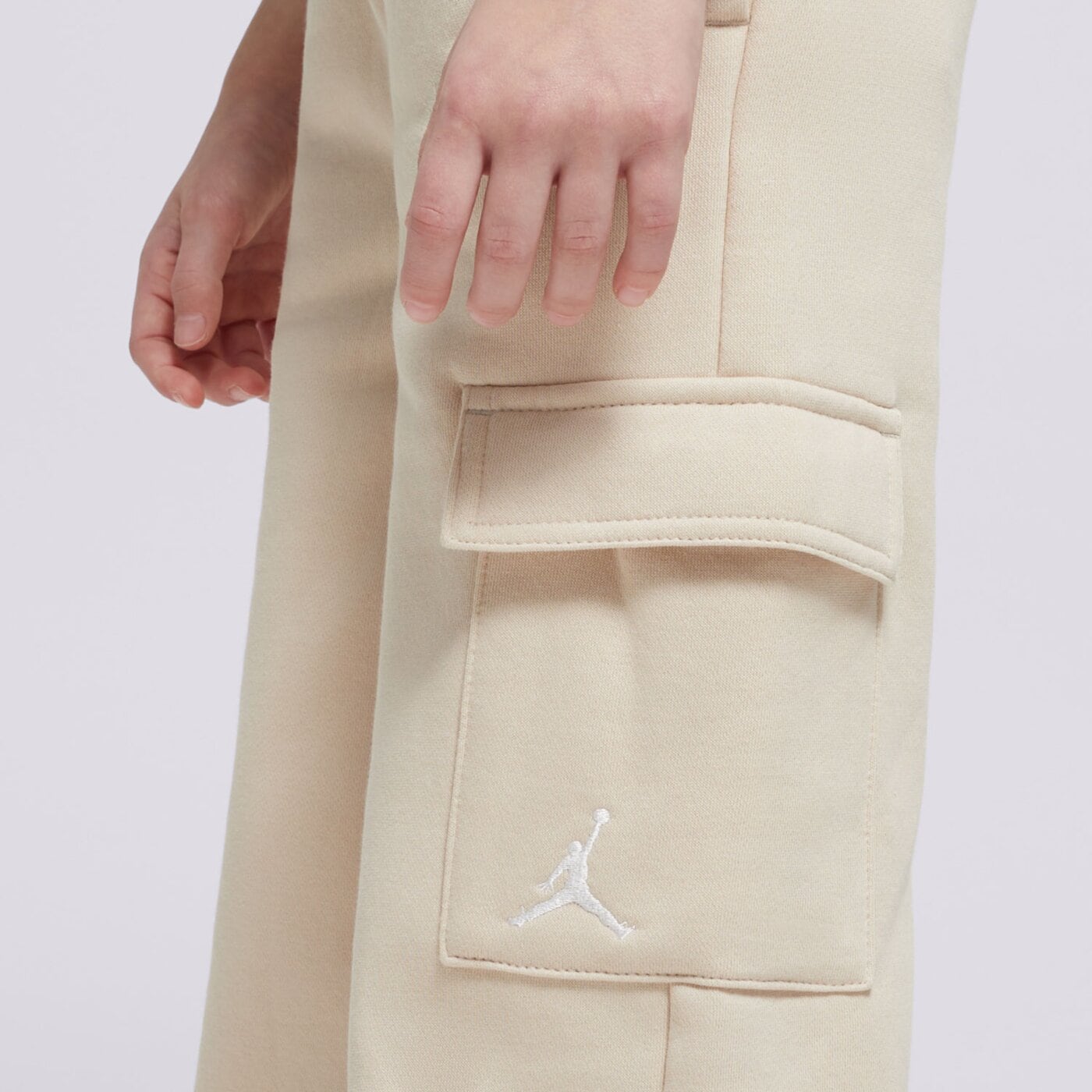 Spodnie dziecięce JORDAN SPODNIE JDG Y2K FLC CARGO GIRL 45d351-xae kolor beżowy