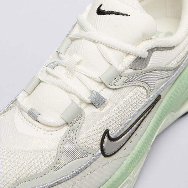 Buty sportowe damskie NIKE AIR MAX BLISS NN dh5128-103 kolor biały