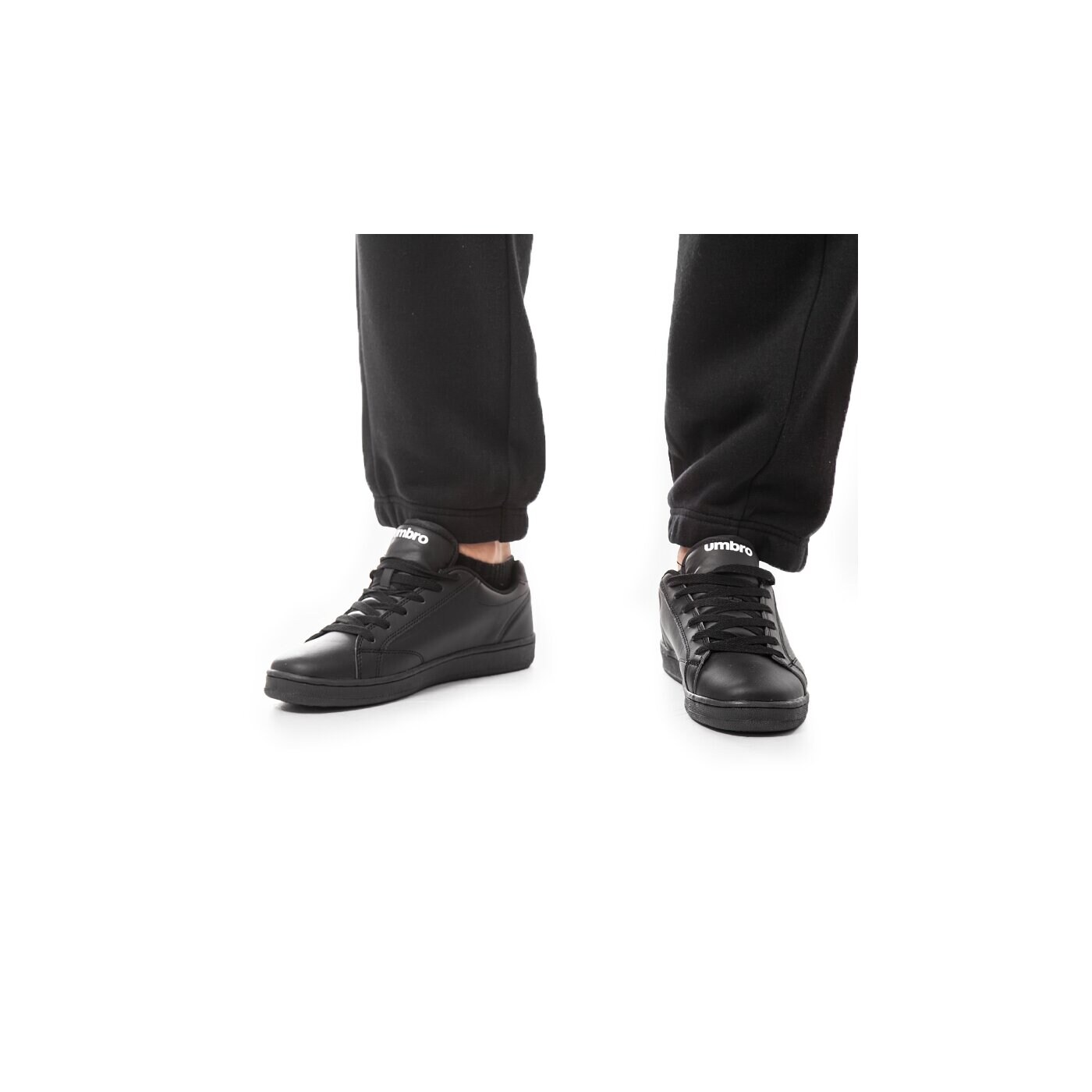 UMBRO MEDWAY  40202u090 kolor czarny