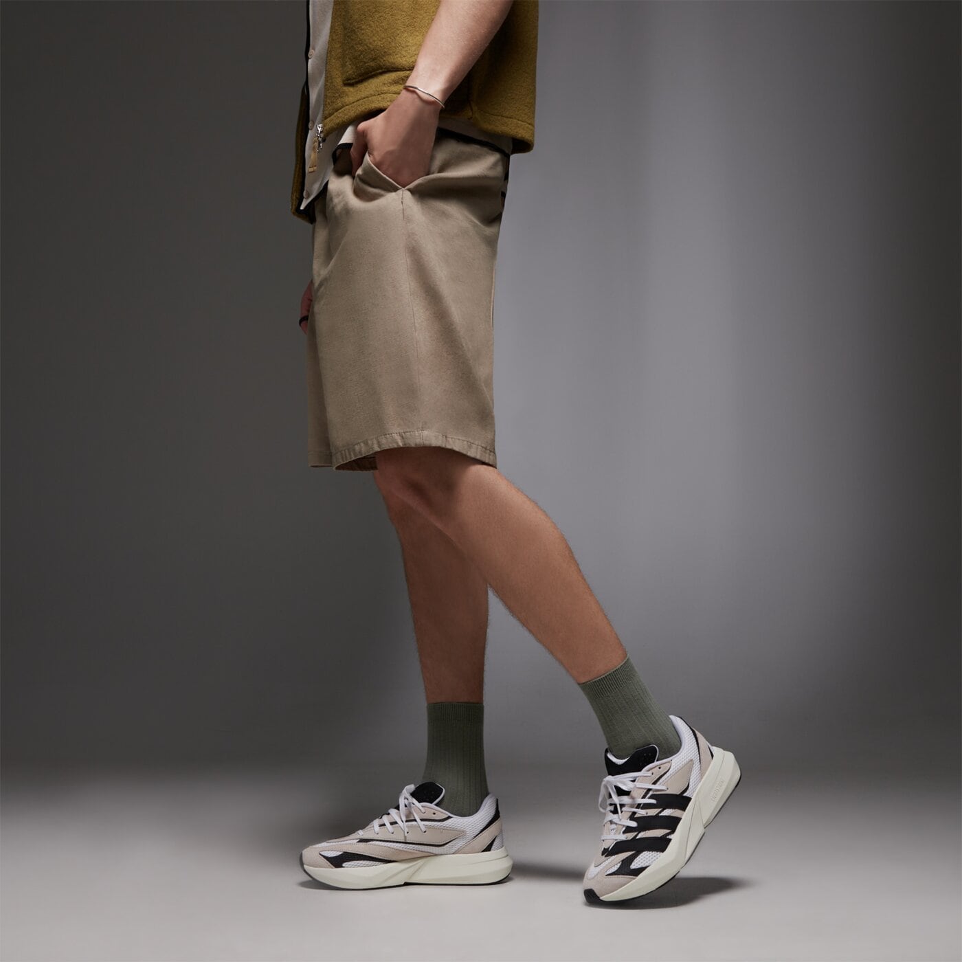 Buty sportowe męskie ADIDAS LIGHTBLAZE jh6944 kolor biały