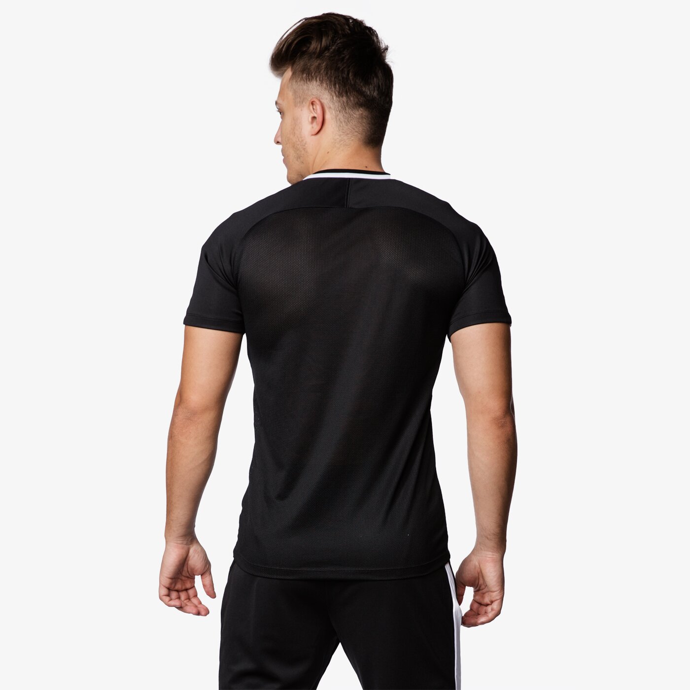 Koszulka męska NIKE T-SHIRT M NK DRY SS ACDMY 832967010 kolor czarny