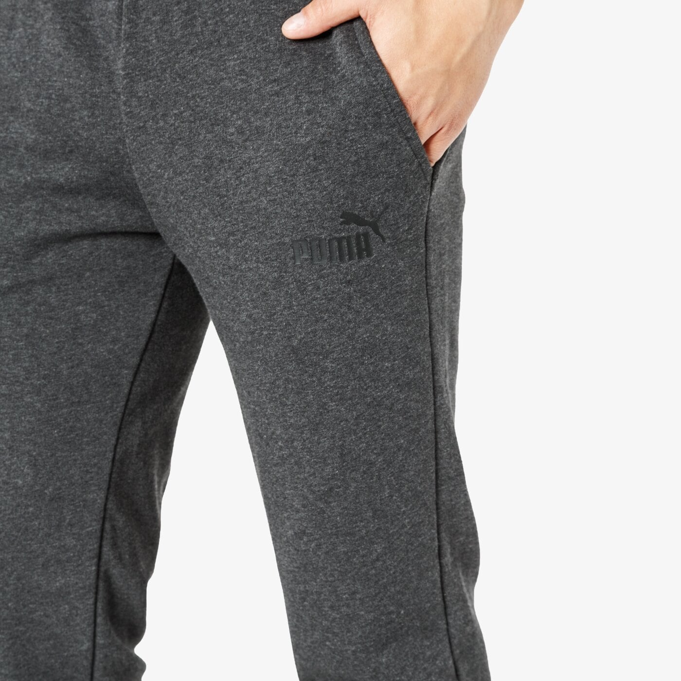 Spodnie dresowe męskie PUMA SPODNIE ELEVATED ESS SLLIM TR 85242907 kolor czarny