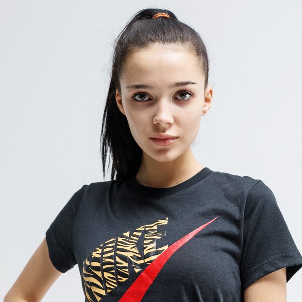 Koszulka damska NIKE T-SHIRT W NSW CLUB ck4361-010 kolor czarny